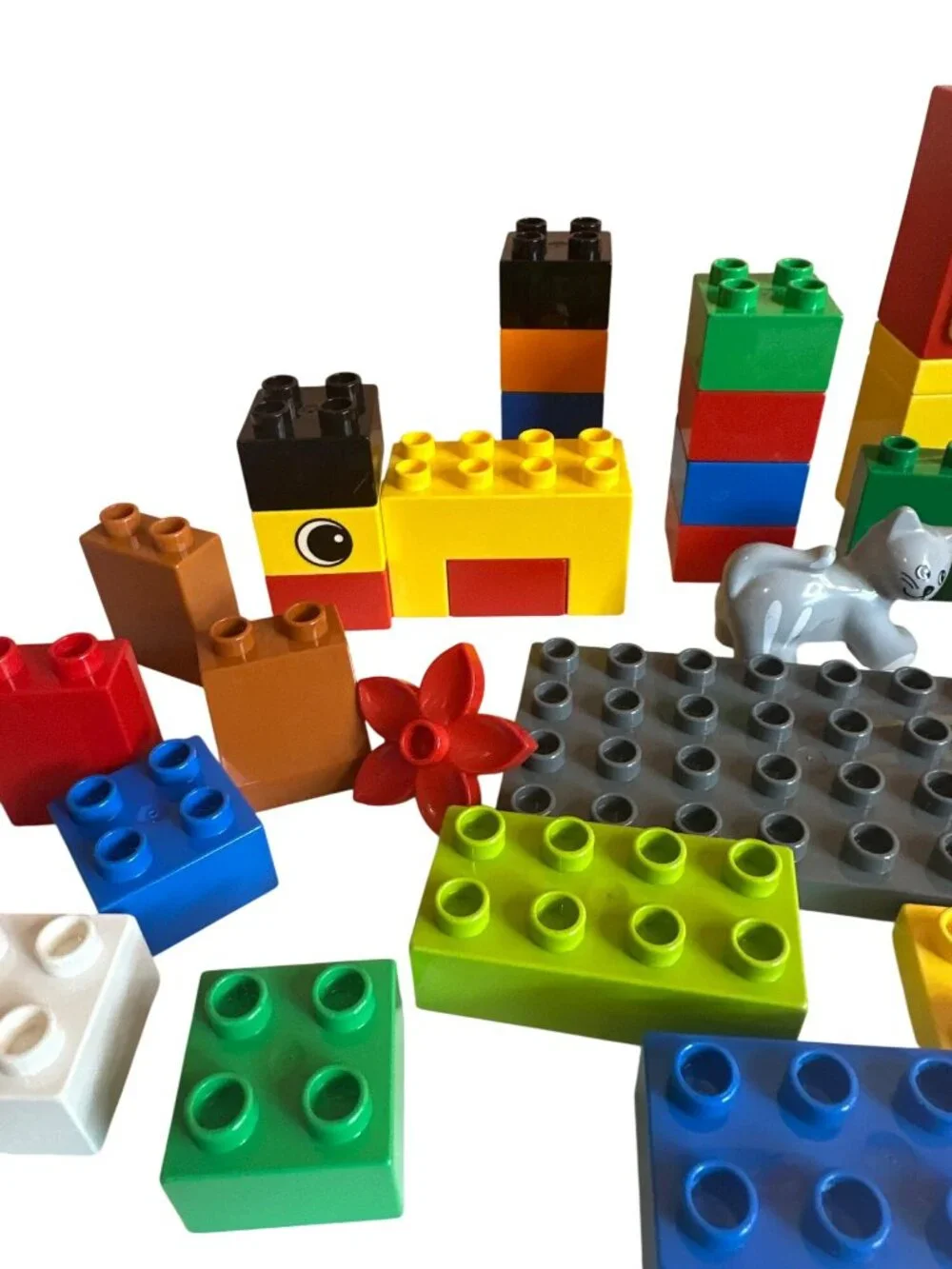 LEGO Duplo Large Lot of Building Bricks Cat Windows Baseplate Flower Etc.